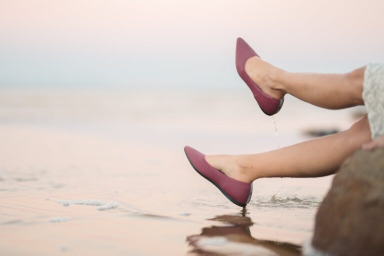O que faz um pé ser bonito? sapatos femininos